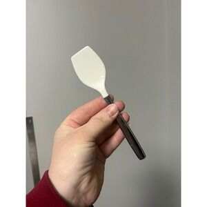 Fairgrove Hong Kong silicone style spatula Serving White Silver Handle Utensil